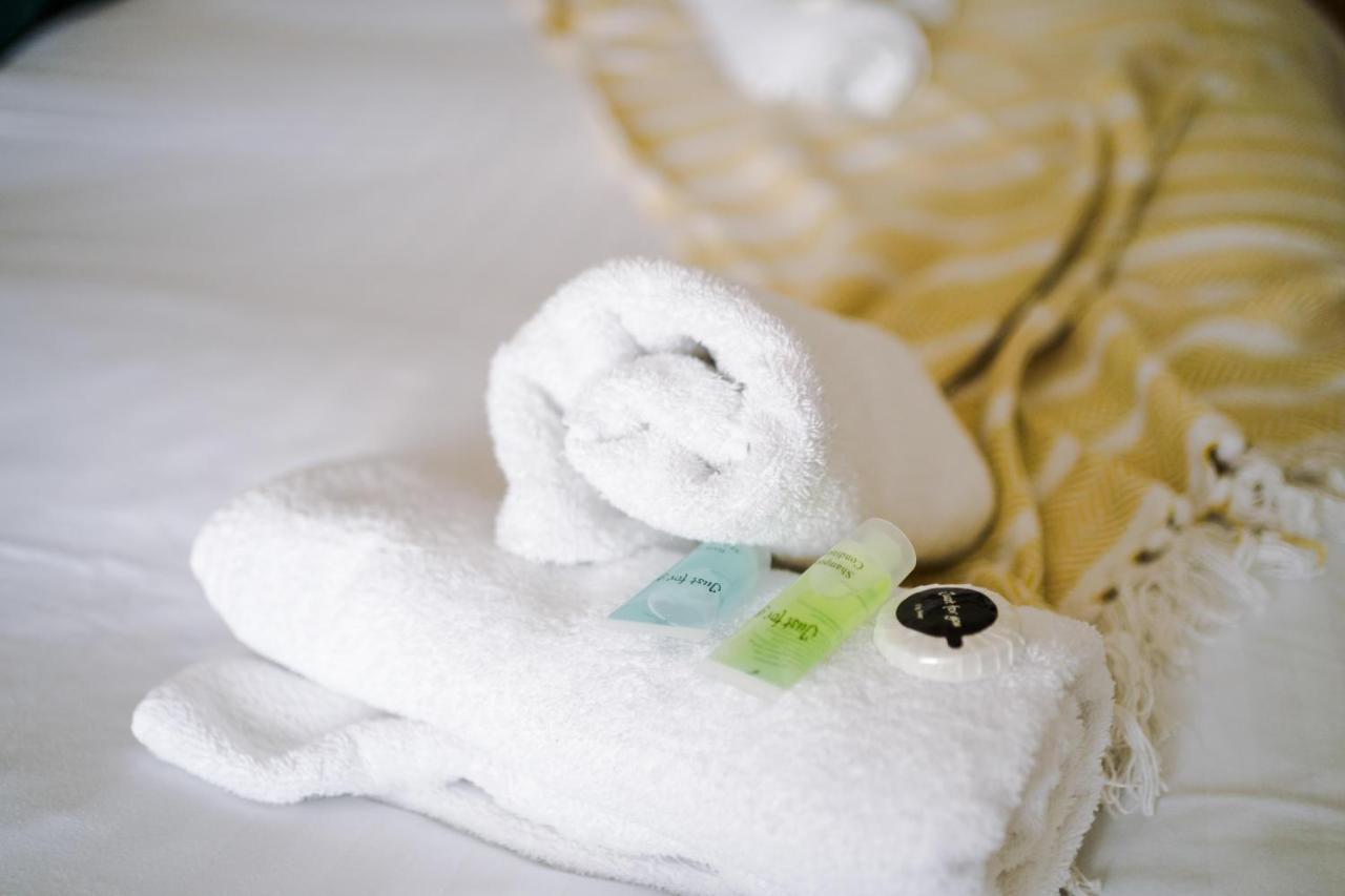Rest & Recharge At The Station Apartments Manchester Esterno foto