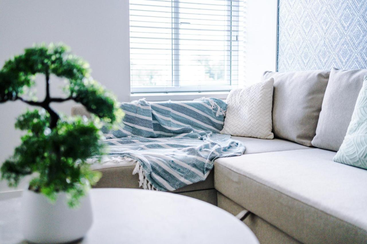 Rest & Recharge At The Station Apartments Manchester Esterno foto
