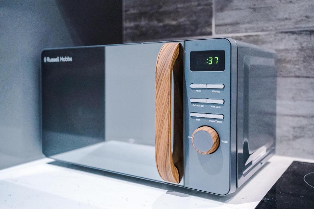 Rest & Recharge At The Station Apartments Manchester Esterno foto